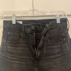 GAP High Rise Jean - Black